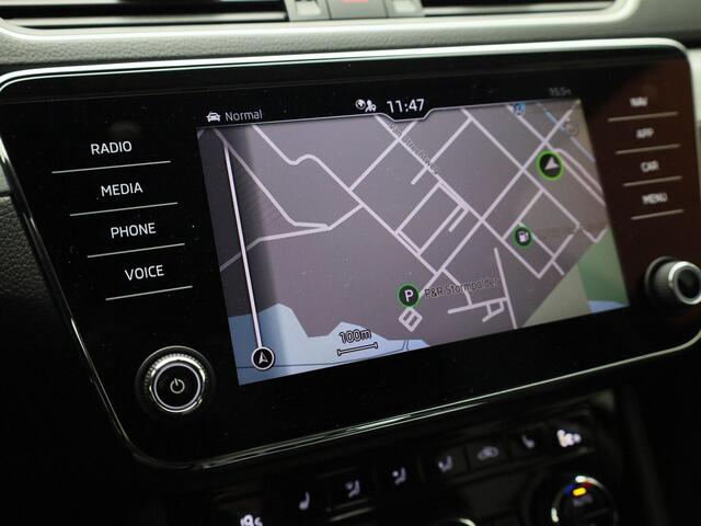 Skoda SUPERB Combi 1.4TSI 160kW/218PK iV Business Edition Plus · Navigatie · Apple/Android Car Play · Stoelverwarming · Parkeersensoren