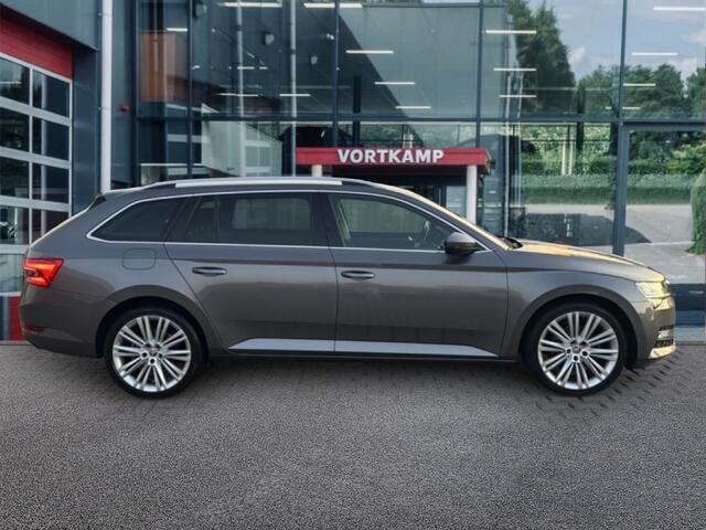 Skoda SUPERB 2.0 TDI DSG STYLE TREKHAAK/CAMERA/NAVI/CRUISE/STOEL-STUURVERW/E-KLEP