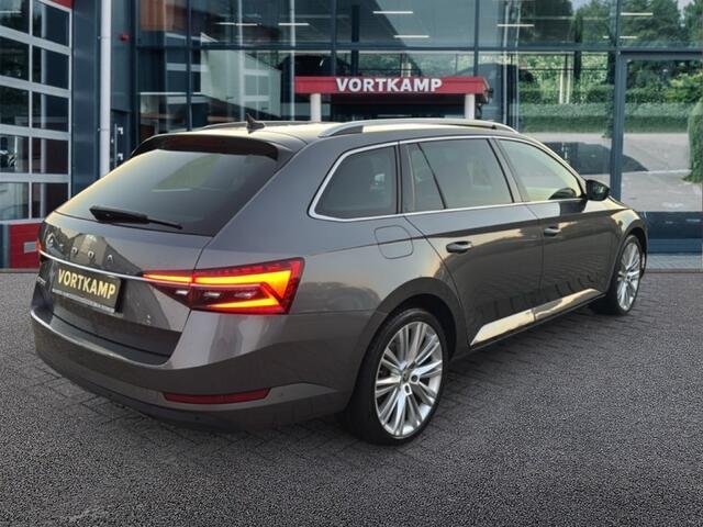 Skoda SUPERB 2.0 TDI DSG STYLE TREKHAAK/CAMERA/NAVI/CRUISE/STOEL-STUURVERW/E-KLEP