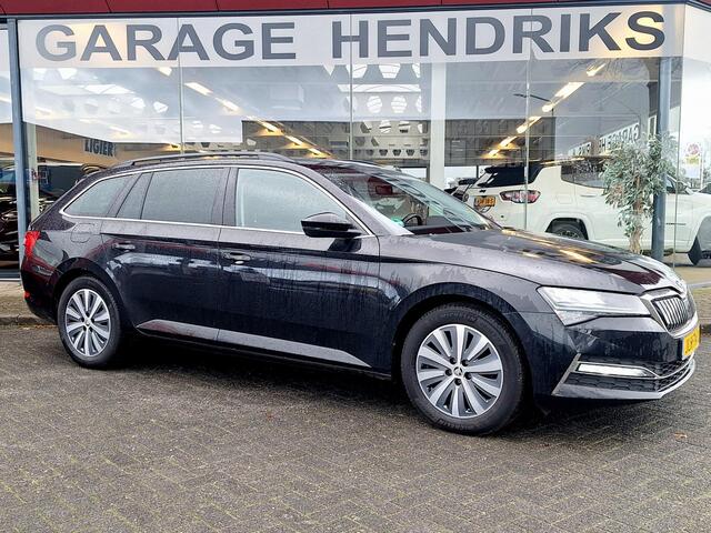 Skoda SUPERB Combi 1.4 TSI 218pk iV Business Edition | Trekhaak 1600kg wegklapbaar | Achterbank verwarming | Full LED | occasion