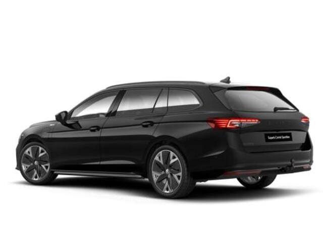 Skoda SUPERB combi Sportline Business 1.5 TSI PHEV 150 kW / 204 PK Co | Panoramadak, elektrisch bedienbaar | Trekhaak, wegklapbaar | Travel Assist Plus Sportline | Dynamic Chassis Control Pakket | CANTON Soundsystem | Lichtmetalen velgen 19 inch Aniara Aero zilver