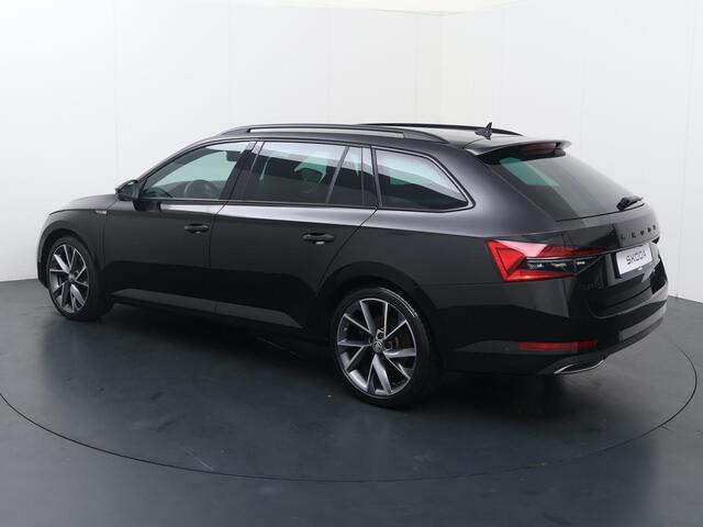 Skoda SUPERB Combi 1.4 TSI iV Sportline Business | 218 PK | SoH 100% | Matrix LED koplampen | 360 Graden camera | Adaptive cruise control | 19"LM velgen |