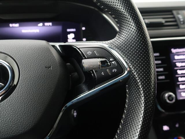 Skoda SUPERB Combi 1.4 TSI iV Sportline Business | 218 PK | SoH 100% | Matrix LED koplampen | 360 Graden camera | Adaptive cruise control | 19"LM velgen |