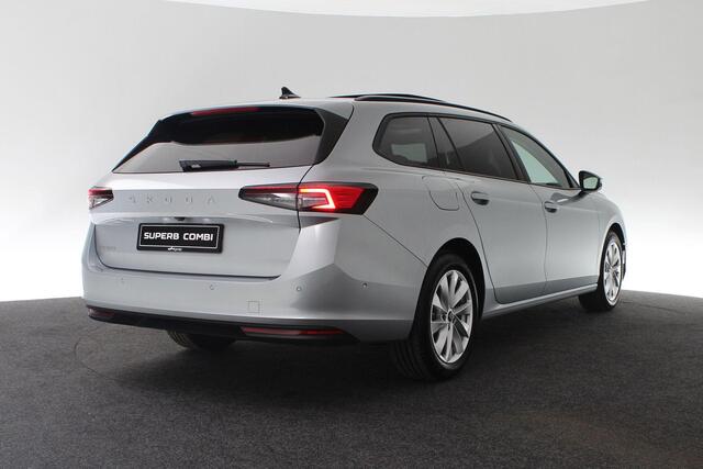Skoda SUPERB combi Business Edition 1.5 TSI m-HEV 110 kW / 150 pk