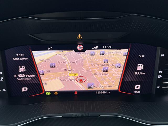 Skoda SUPERB Combi 1.5 TSI ACT Sportline Business | Pano | Elektr. Sportstoelen | Matrix LED | Apple Carplay | Adapt. Cruise | Trekhaak