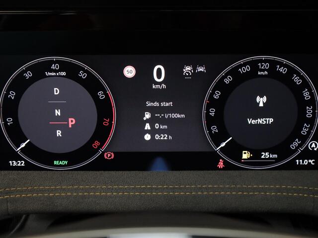 Skoda SUPERB combi 1.5 TSI MHEV First Edition 150 pk Automaat (DSG) | Verlengde garantie | Navigatie | Panoramadak | Parkeersensoren | Achteruitrijcamera | Matrix LED koplampen | Stoelverwarming |