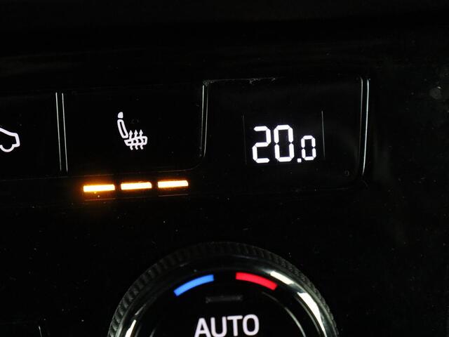 Skoda SUPERB 1.4 TSI iV Sportline | Trekhaak | 360 Camera | Achterbankverwarming | Adaptive cruise | Alcantara | Matrix LED | Carplay | Keyless | Sportstoelen | Memory | Navigatie | Stuurverwarming | PHEV | Plug In