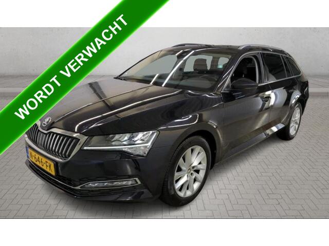 Skoda SUPERB Combi 2.0 TDI Automaat Bus. Ed. Plus / Panoramadak / Navigatie / Airco-ecc./ Pdc+Camera / Comfort-Function Pack /