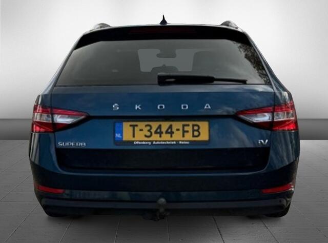 Skoda SUPERB Combi 1.4 TSI iV stoel en stuur verwarming trekhaak