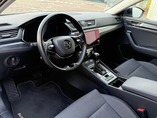 Skoda SUPERB Combi 1.5 TSI ACT Business Edition Plus / trk.hk/ digi dash