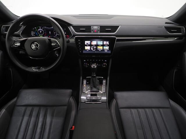 Skoda SUPERB Combi 1.4 TSI iV Laurin & Klement | Massage | Canton | Trekhaak | Camera | Memory | Keyless | Adaptive Cruise