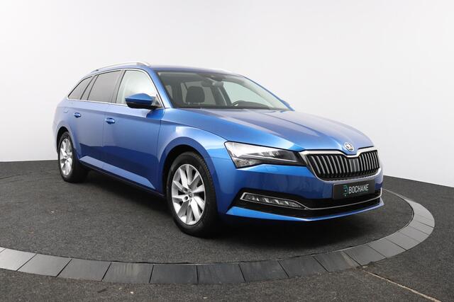 Skoda SUPERB Combi 1.5 TSI 150pk DSG ACT Business Edition | Navigatie | Stoelverwarming | Camera |
