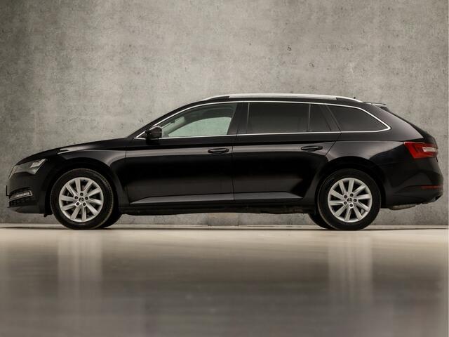 Skoda SUPERB Combi 1.5 TSI ACT Sport 150Pk Automaat (APPLE CARPLAY, GROOT NAVI, MEMORY SEATS, STOELVERWARMING, CAMERA, GETINT GLAS, KEYLESS, LED KOPLAMPEN, NIEUWSTAAT)