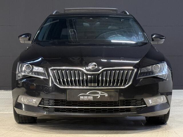 Skoda SUPERB Combi 2.0 TDI 190PK 4x4 Laurin & Klement Business | Panoramadak | Leder | Trekhaak | Canton | Adaptive cruise
