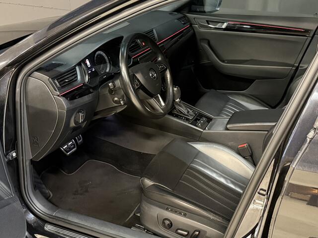 Skoda SUPERB Combi 2.0 TDI 190PK 4x4 Laurin & Klement Business | Panoramadak | Leder | Trekhaak | Canton | Adaptive cruise