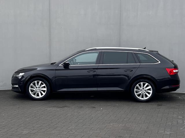 Skoda SUPERB Combi 1.4 TSI iV Business Edition Plus / EAER 61 km / 1.600 kg elektrische trekhaak / Virtual Cockpit / Leder / Navigatie / Parkeerassistent / Stoel- en achterbankverwarming / Adaptieve CC / Apple Carplay Android / 17" LM wielen /