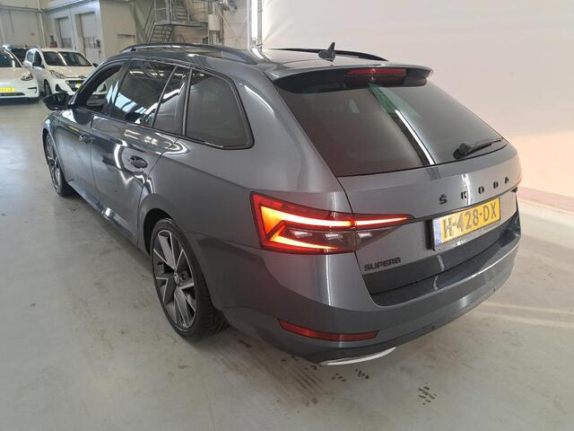 Skoda SUPERB Combi 1.5 TSI ACT Sportline Virtual-Cockpit Leer/Alcantara "18-LMV Camera