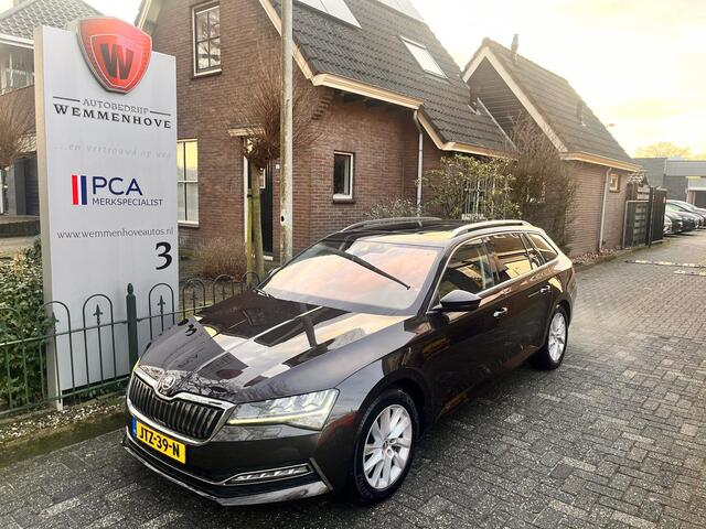 Skoda SUPERB Combi 1.4 TSI iV Sportline Business