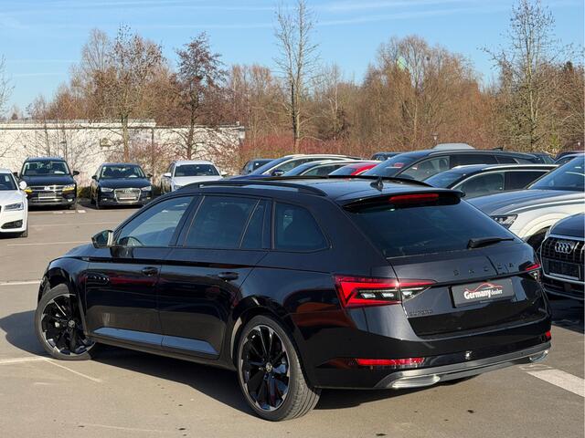 Skoda SUPERB Combi 1.4 TSI iV 218pk Sportline Business Pano Matrix ACC BSM DCC Elektr. Zetels Stuur/Stoel/Achterbank verw. Tr.haak VOL!!