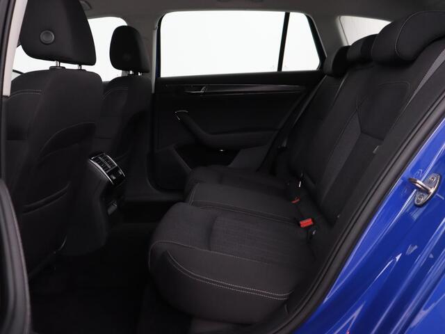 Skoda SUPERB 1.5 TSI Business Edition Plus | Trekhaak | Adaptive cruise | Achterbankverwarming | Virtual Cockpit | Camera | Carplay | Stoelverwarming | Memory | Keyless | Full LED | Navigatie