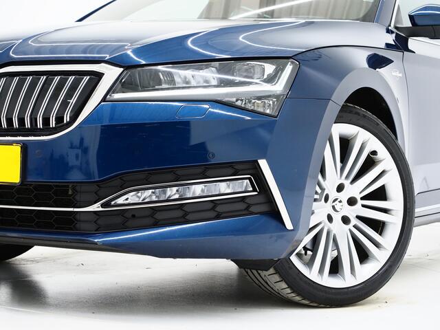 Skoda SUPERB Combi 1.4 TSI iV Laurin & Klement | Canton | Leder | Trekhaak | Memory | Virtual | Adaptive Cruise | Keyless | Carplay