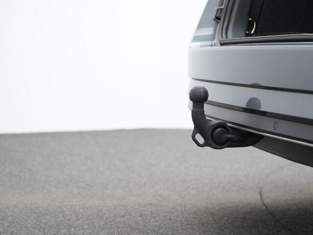 Skoda SUPERB 1.4 TSI iV 218 pk DSG Sportline | Panoramadak | Trekhaak | Navigatie Columbus | Adaptief onderstel | Geheugenstoel | 360 camera | Leder/alcantara