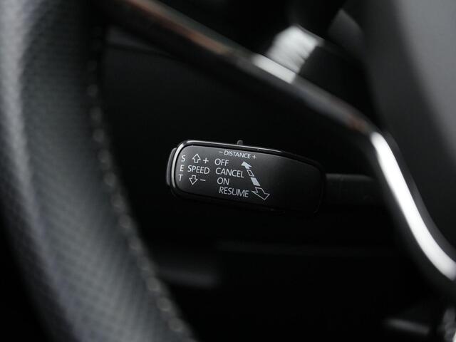 Skoda SUPERB 1.4 TSI iV 218 pk DSG Sportline | Panoramadak | Trekhaak | Navigatie Columbus | Adaptief onderstel | Geheugenstoel | 360 camera | Leder/alcantara