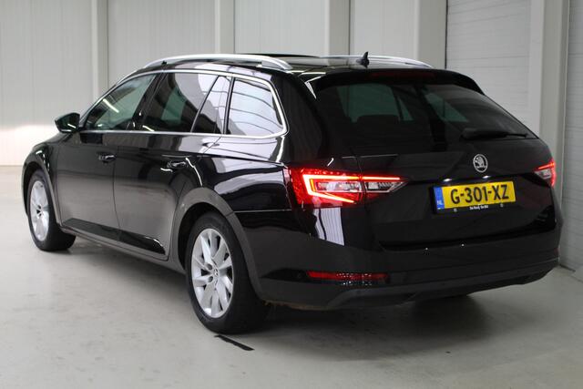 Skoda SUPERB Combi 1.5 TSI ACT Style Business Leder | Panoramadak | El. stoelverstelling |