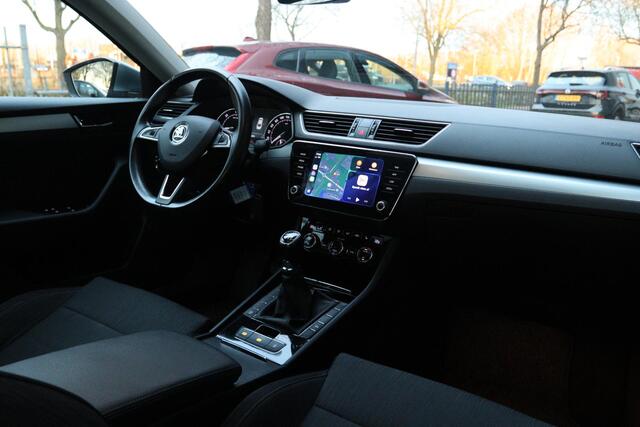 Skoda SUPERB 1.6 TDI AMBITION BUSINESS | PANO | CARPLAY | XENON | TREKHAAK | CRUISE | PDC |