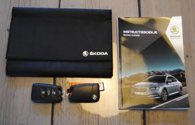 Skoda SUPERB 1.5 TSI Business Ed.| Apple Carplay | Stoelverwarming | Automaat