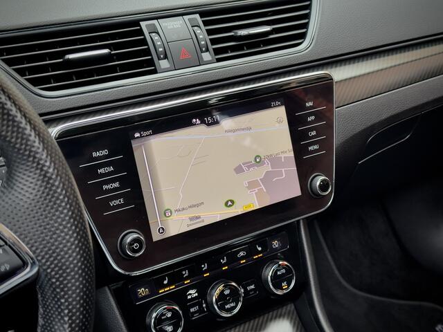 Skoda SUPERB Combi 1.4 TSI iV AUT6 SPORTLINE BLACK-EDITION PANODAK LEDER NAVI CAMERA DIGI-DASH APPLE-CARPLAY LED LMV PDC