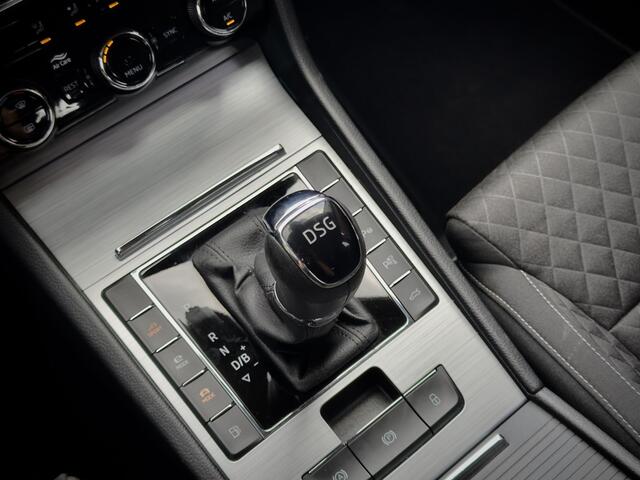 Skoda SUPERB Combi 1.4 TSI iV PLUG-in HYBRID AUT6 EDITION PLUS DESINO-INT NAVI CAMERA DIGI-DASH APPLE-CARPLAY LED LMV PDC