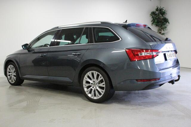 Skoda SUPERB Combi 1.4 TSI iV Business Edition Plus | CANTON-AUDIO | TREKHAAK | CARPLAY | STOEL-VERW | ACC | CAMERA | 18'LMV |
