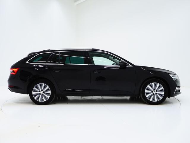 Skoda SUPERB Combi 1.4 TSI iV 218PK Style | Camera | Trekhaak | Keyless | Adaptive Cruise | Memory | Virtual | Carplay