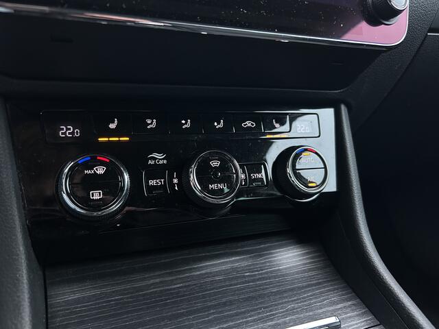 Skoda SUPERB Combi 1.4 TSI iV PHEV 1e EIGENAAR VIRTUAL COCKPIT ADAPT CRUISE CAMERA MEMORY CANTON AUDIO LED NAVI ECC TREKHAAK