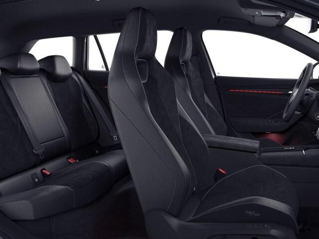 Skoda SUPERB Sportline Business 1.5 TSI PHEV 204 PK | Trekhaak | Head-up display | Canton audio | Adaptive cruise control