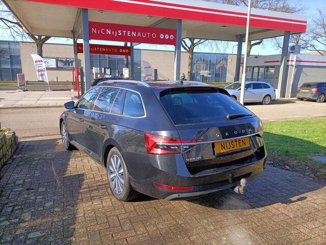 Skoda SUPERB Combi 1.4 TSi PHEV, Navi,ACC,Tiptr,Trekhaak