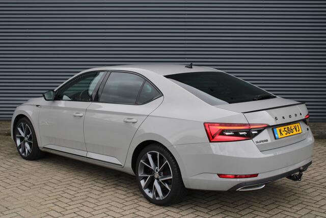 Skoda SUPERB 1.4 TSI iV Sportline Business Full-LED Carplay Virtual Cockpit Elek-trekhaak