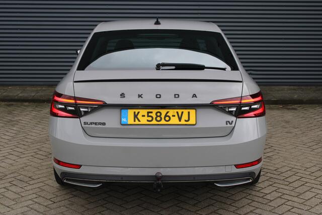 Skoda SUPERB 1.4 TSI iV Sportline Business Full-LED Carplay Virtual Cockpit Elek-trekhaak