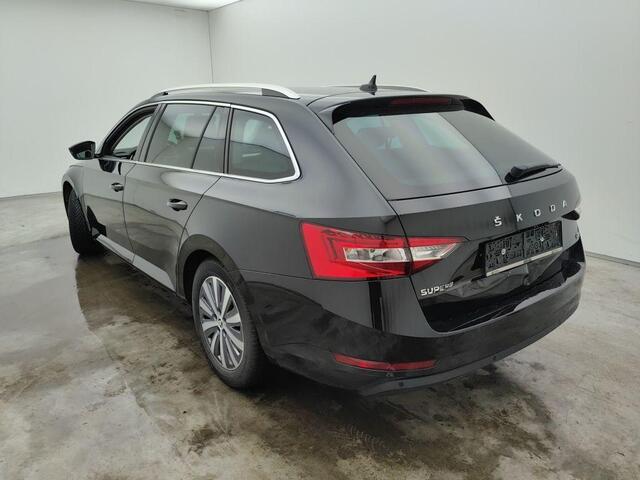 Skoda SUPERB 1.4 TSI iV Business Edition Plus Vol leder Airco ECC Navi Carplay PDC VA+ Camera Cruise Control Elek. stoel + verwarming