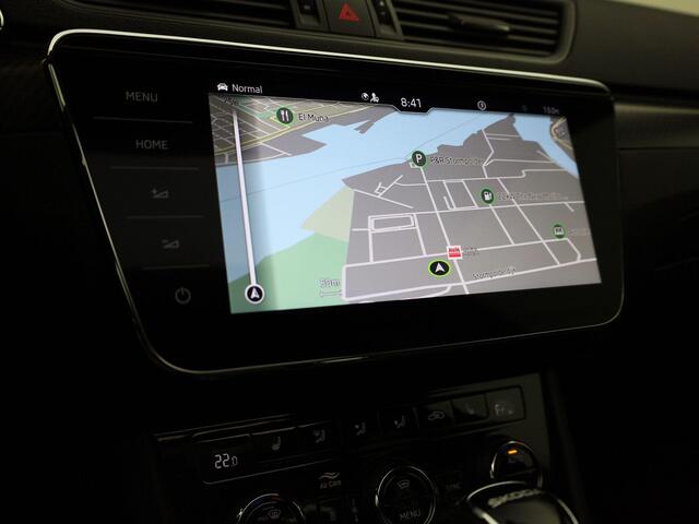 Skoda SUPERB 1.4TSI iV 160kW/218PK Sportline DSG · Panoramadak · Trekhaak · 360°Camera + Parkeersensoren