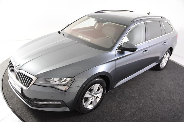 Skoda SUPERB Combi 2.0 TDI Business Edition Plus *1ste Eigenaar*Navigatie*Stoelverwarming*