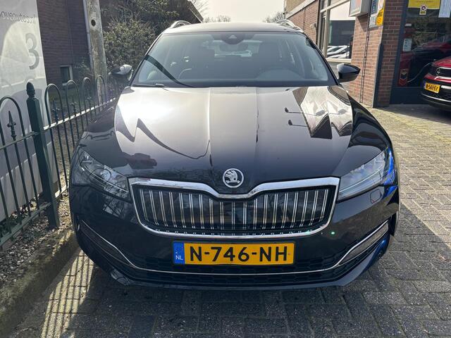 Skoda SUPERB Combi 1.4 TSI iV Business Edition Plus