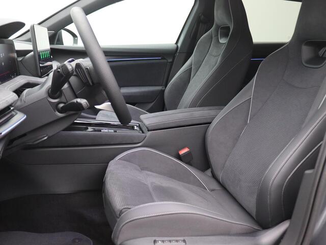 Skoda SUPERB Combi 1.5 TSI PHEV Sportline Business 204PK DSG 360gr. Camera, Head-Up Display, Stoelverwarming, Canton Audio, Side Assist, 19" LM Velgen