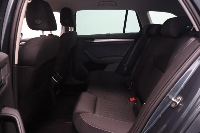 Skoda SUPERB Combi 1.5 TSI Business Edition DSG | Navigatie | Matrix LED | Camera