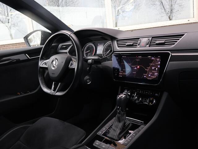 Skoda SUPERB Combi 1.4 TSI ACT 150 PK SPORTLINE DSG AUT. *STEEL GREY* + WEGKL. TREKHAAK | PANORAMA | 19 INCH | CANTON | ADAPTIVE CRUISE | ALCANTARA