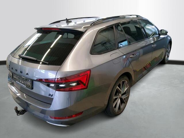 Skoda SUPERB Combi 1.4 TSI iV 218pk PHEV Sportline Business / Trekhaak / 360 Camera / Elektrische achterklep