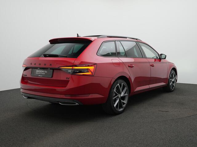 Skoda SUPERB Combi 1.4 TSI iV 218 pk Sportline | Panoramadak | Trekhaak | Navigatie Columbus | Geheugenstoelen | Adaptief onderstel | 360 camera
