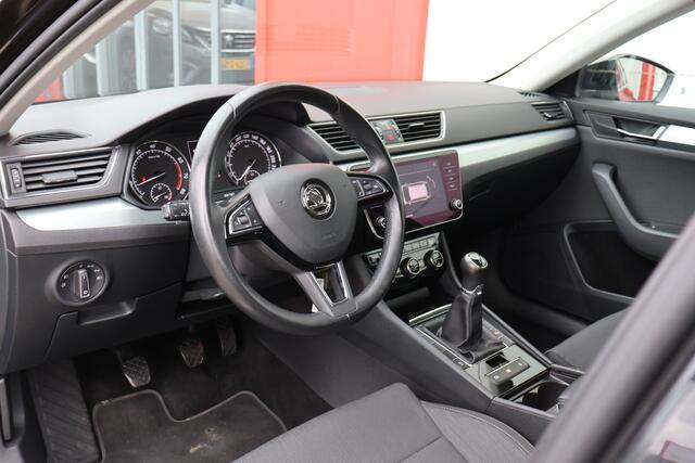 Skoda SUPERB Combi 1.4 TSI Ambition | Origineel NL | Navigatie | Climate Control |