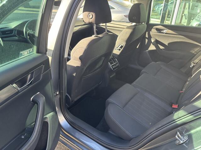 Skoda SUPERB Combi 1.4 TSI iV Business Edition